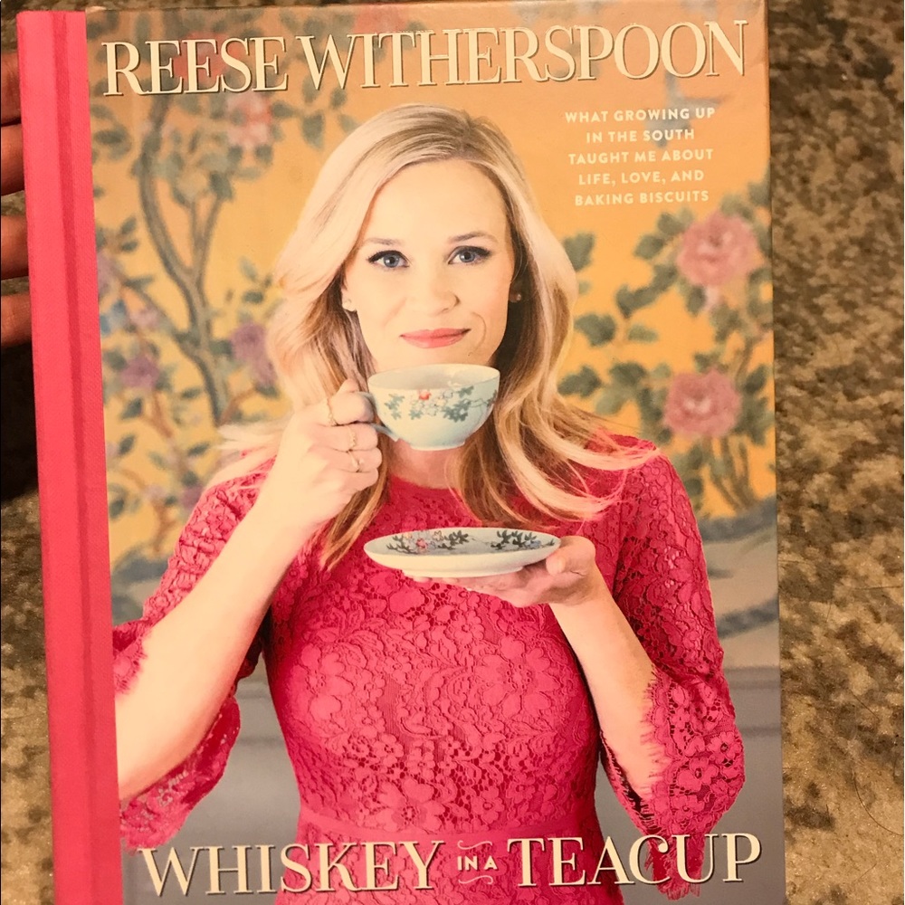 Reese Witherspoon Whiskey in a Teacup book
